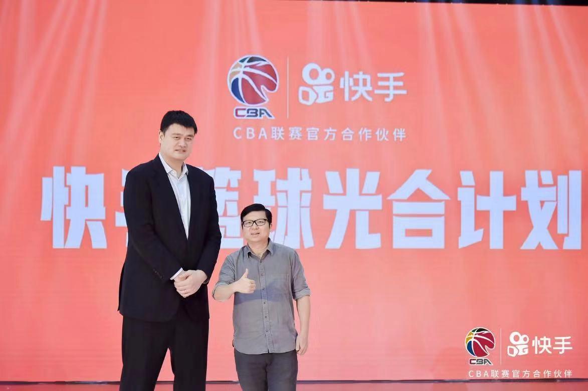 宿华最新动态，学习之光照亮自信之路