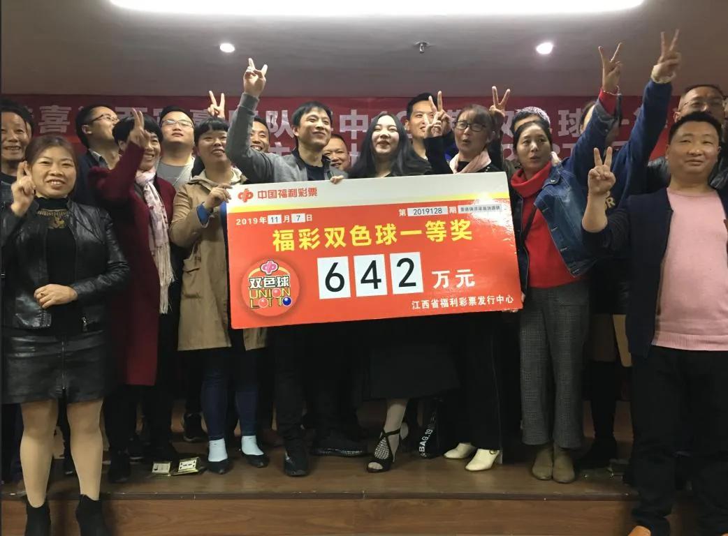 探索自然美景之旅，远离尘嚣，寻找内心平静