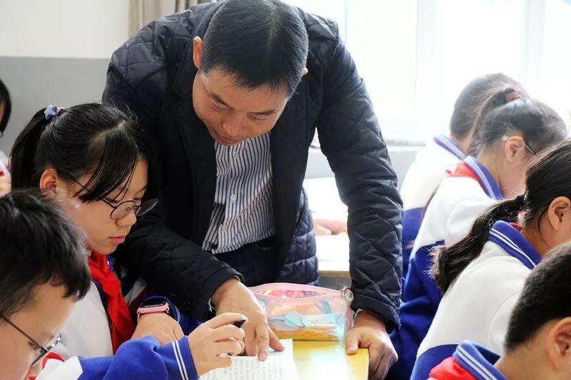 青田新闻动态与学习变化，自信塑造未来