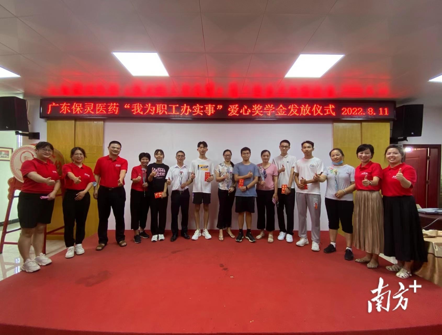 小城幸运故事与深厚友情背后的彩票奇缘，最新下载链接分享
